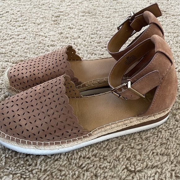 Gianni Bini Brown Perforated Espadrille Sandals - Picture 3 of 8